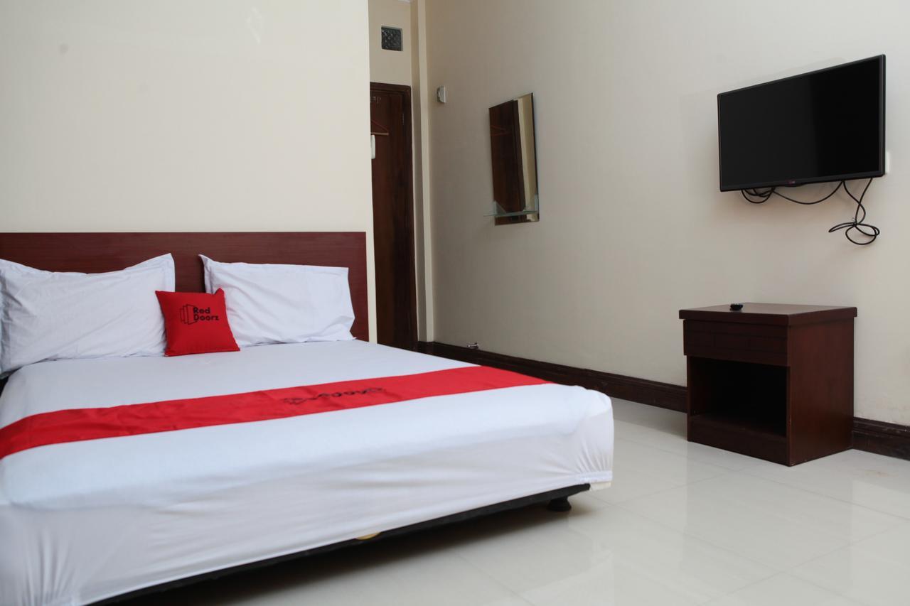 Reddoorz Near Maranatha University 3 Bandung Ngoại thất bức ảnh
