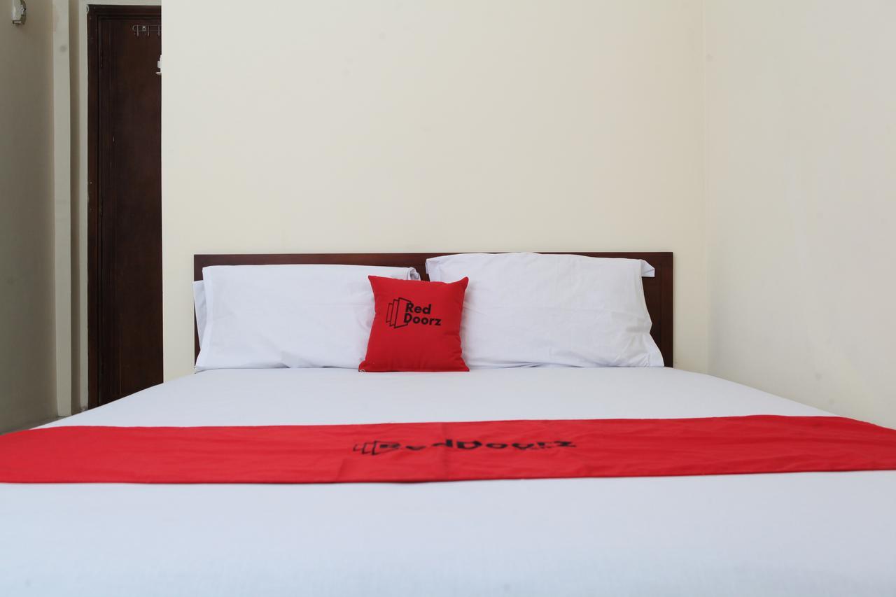 Reddoorz Near Maranatha University 3 Bandung Ngoại thất bức ảnh