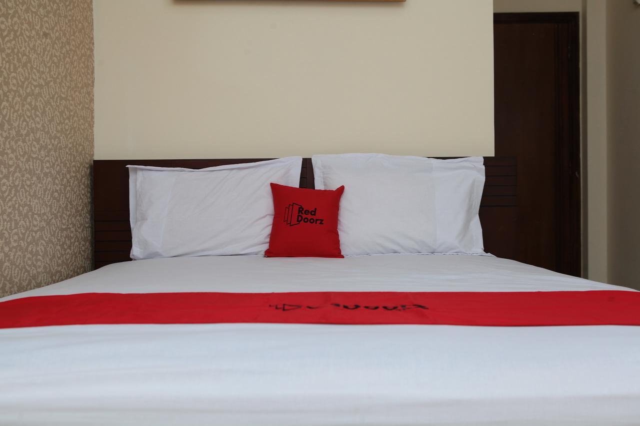 Reddoorz Near Maranatha University 3 Bandung Ngoại thất bức ảnh