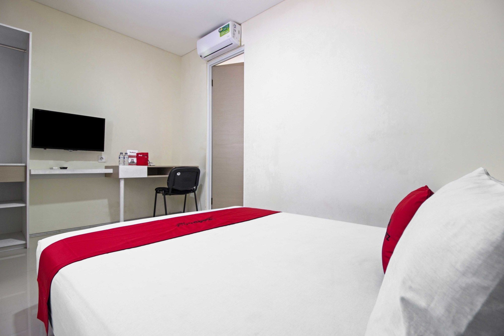 Reddoorz Near Maranatha University 3 Bandung Ngoại thất bức ảnh